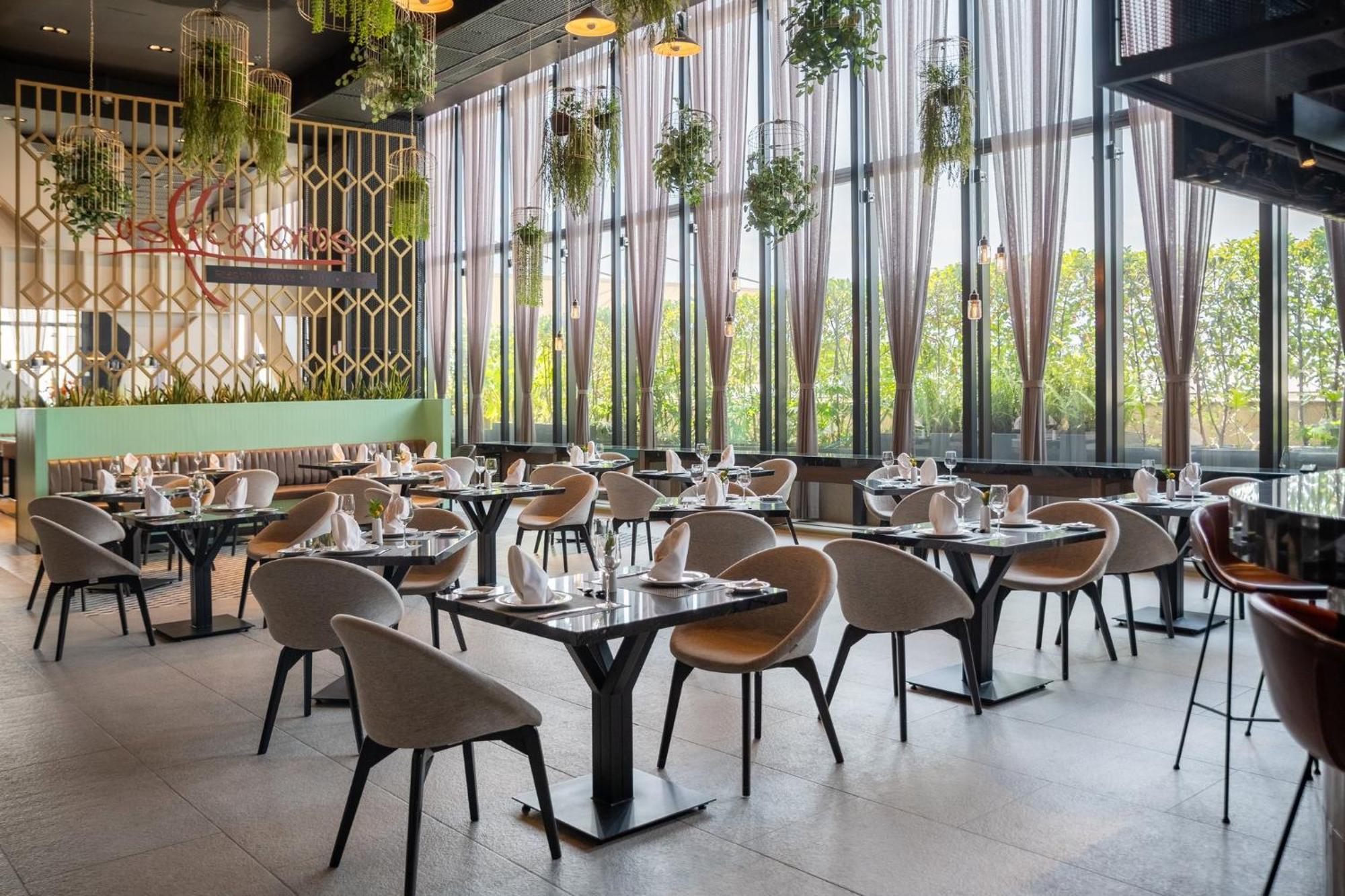 Fiesta Americana Viaducto Aeropuerto Mexico City Exterior photo Restaurant interior