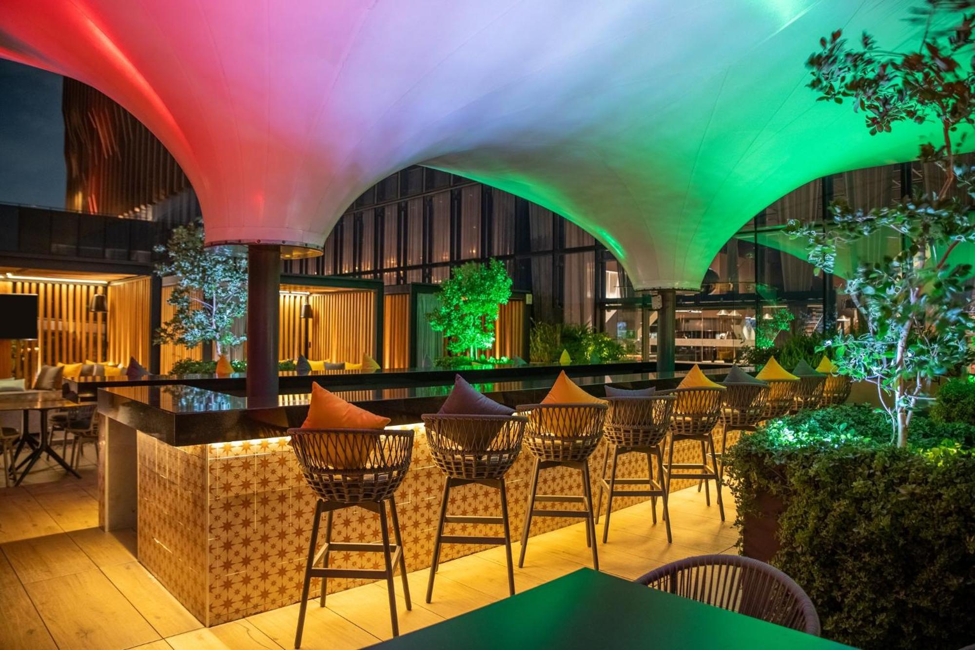 Fiesta Americana Viaducto Aeropuerto Mexico City Exterior photo The Bar
