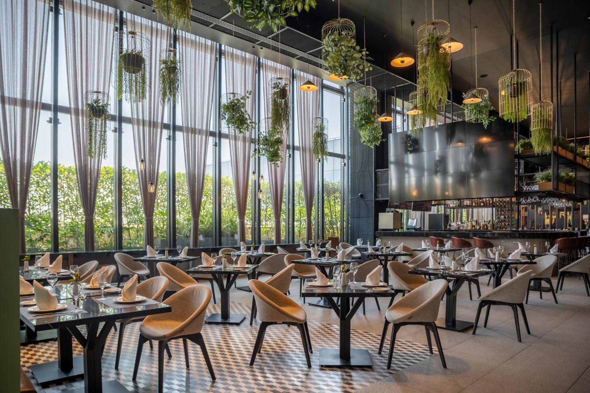 Fiesta Americana Viaducto Aeropuerto Mexico City Exterior photo The interior of the restaurant